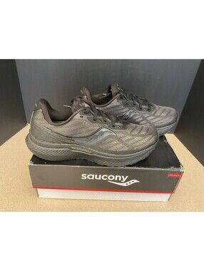 New! Womens Saucony Triumph 19 Triple Black Running Shoes. Size 11. Awesome!